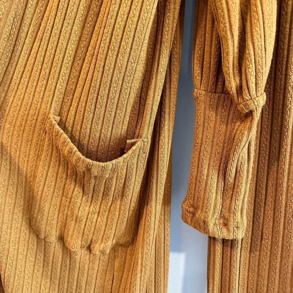3- piece cozy set 🍁 - Picture 2 of 5